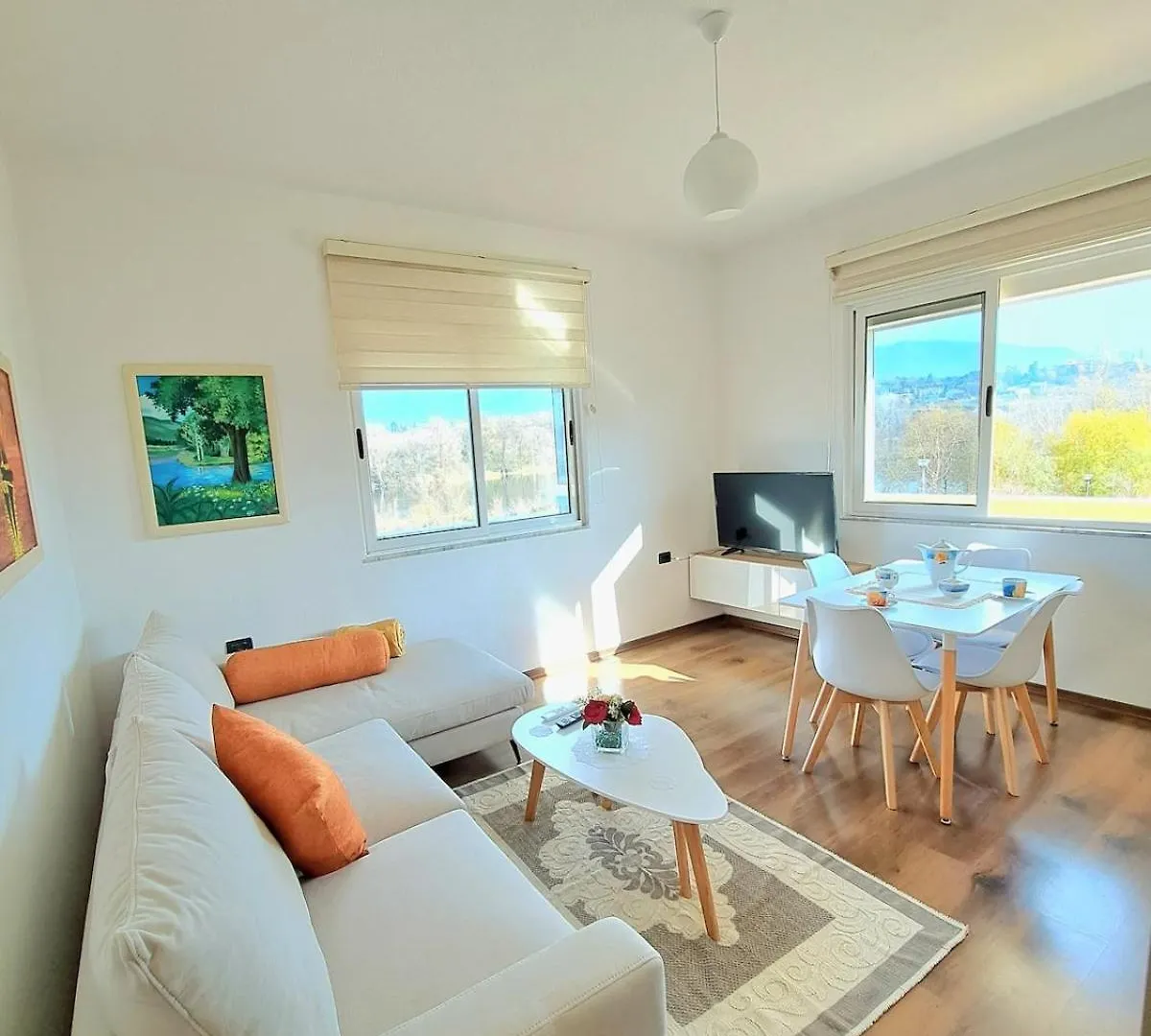 Lake Apartment Tirana