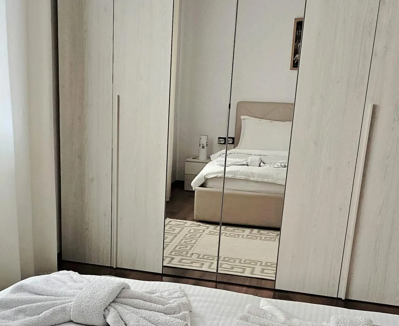 Lake Apartment Tirana